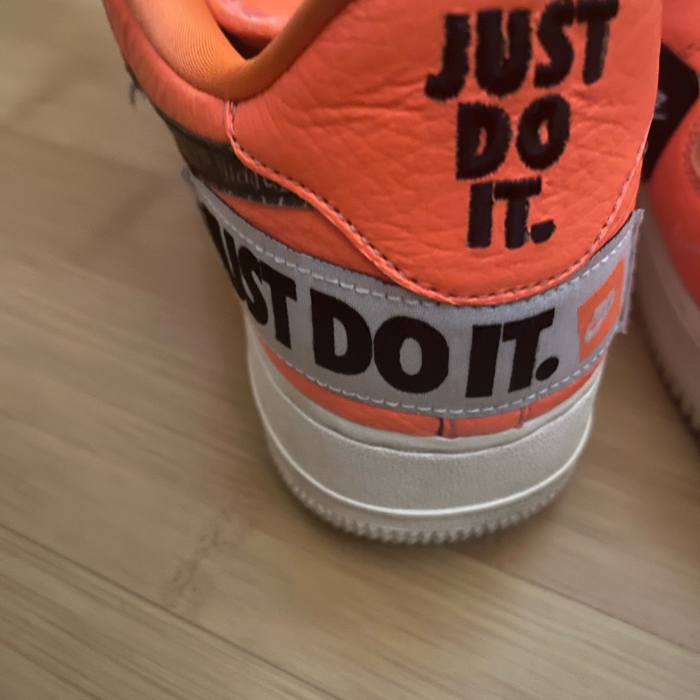 Men’s sz 12. Nike Bright Orange 'Just Do It' Sneakers - Picture 3 of 6